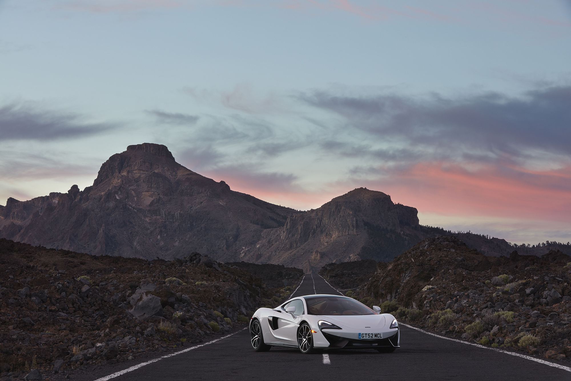 McLaren 570GT