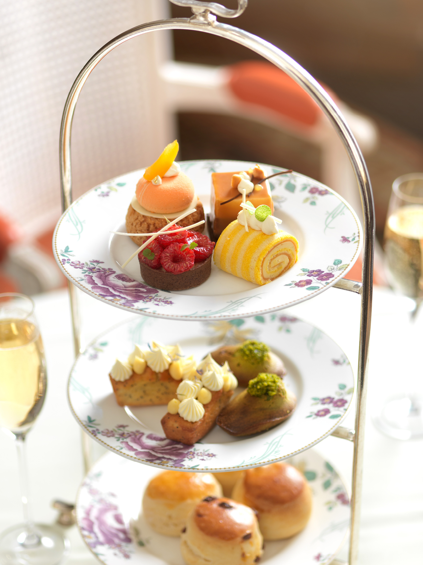 The Savoy's afternoon tea lives up to high expectations