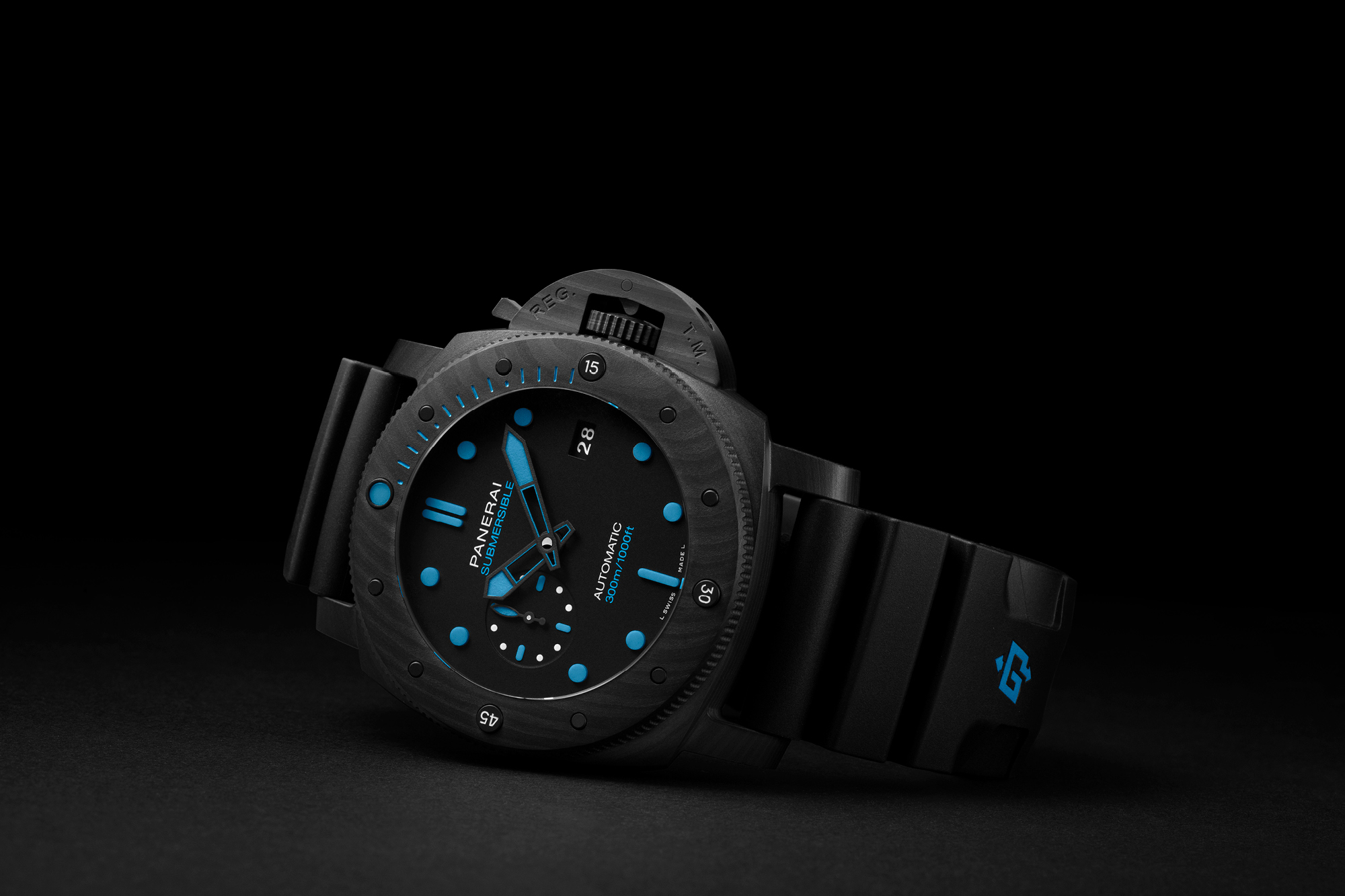 Panerai Submersible Carbotech 47mm