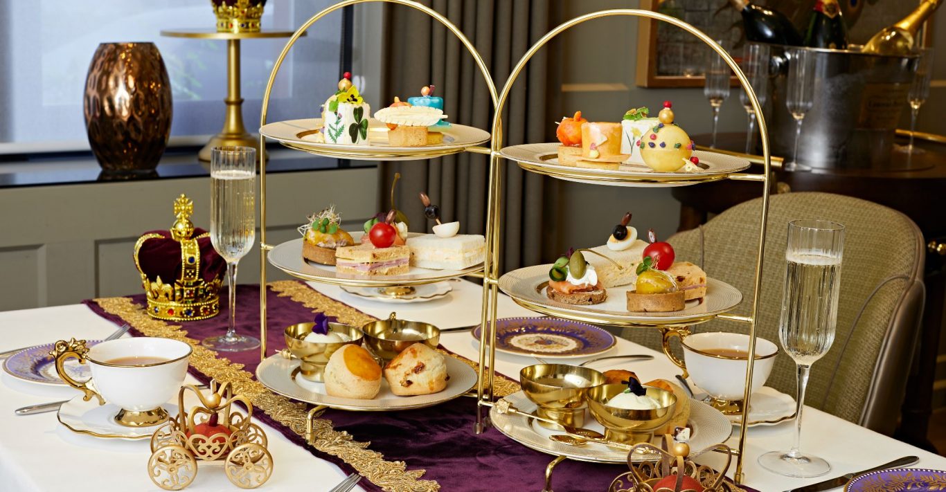 The Queen's Platinum Jubilee Afternoon Tea at Kona at Taj 51 Buckingham Gate Suites & Residences