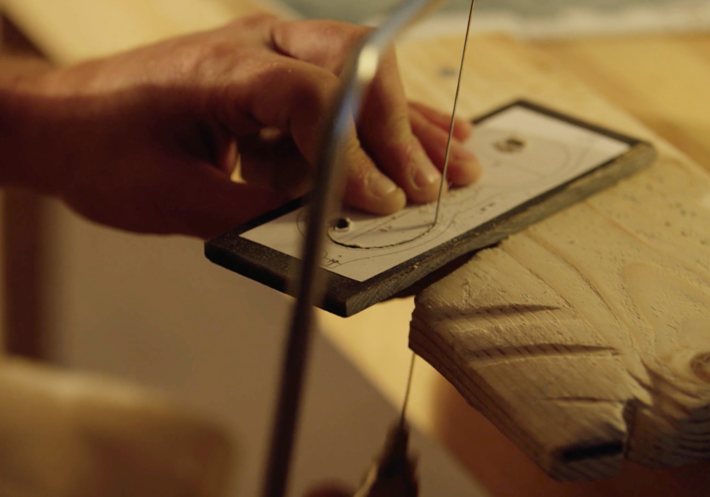 The technical know-how of its craftspeople allows Meyrowitz to guarantee impeccable quality