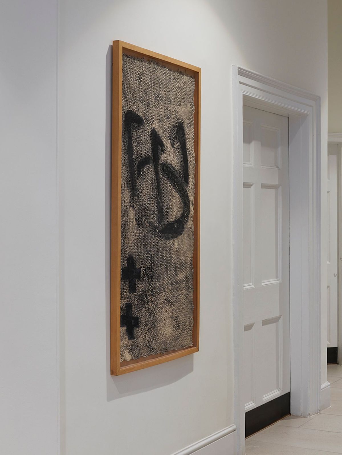 Antoni Tàpies, Trespeus, 1990. Etching, carborundum, mixed media and collage 138 x 69.5 cm
