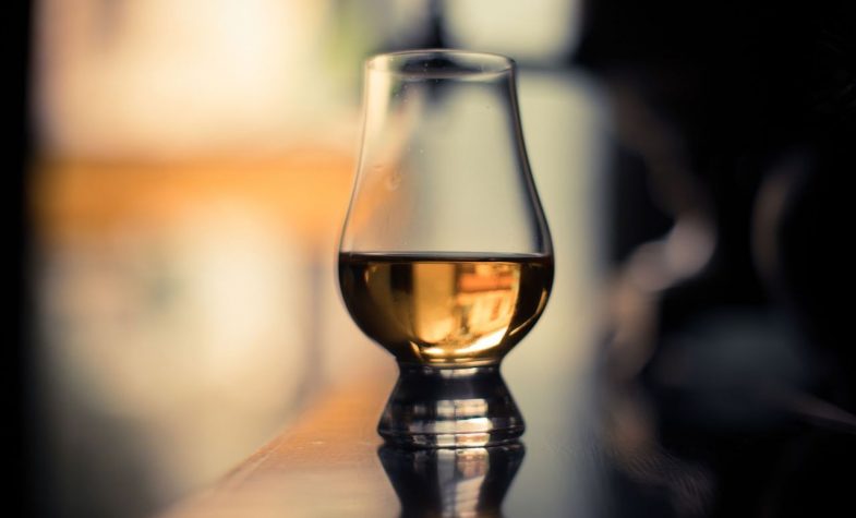 Glass of Glencairn whisky