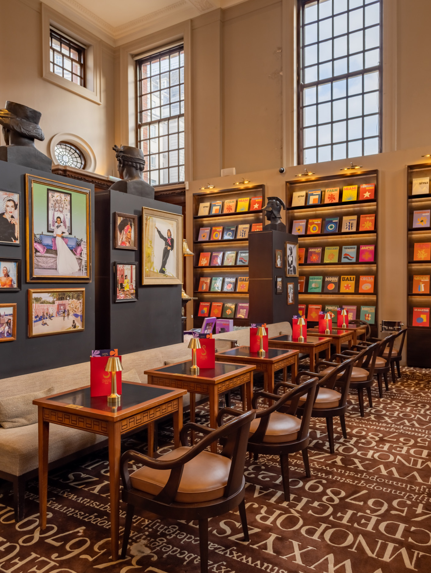 At Swans Bar, patrons are surrounded by Assouline's stylish tomes and immersed in such a literary aura as that in which the bluestockings of bygone times would have basked